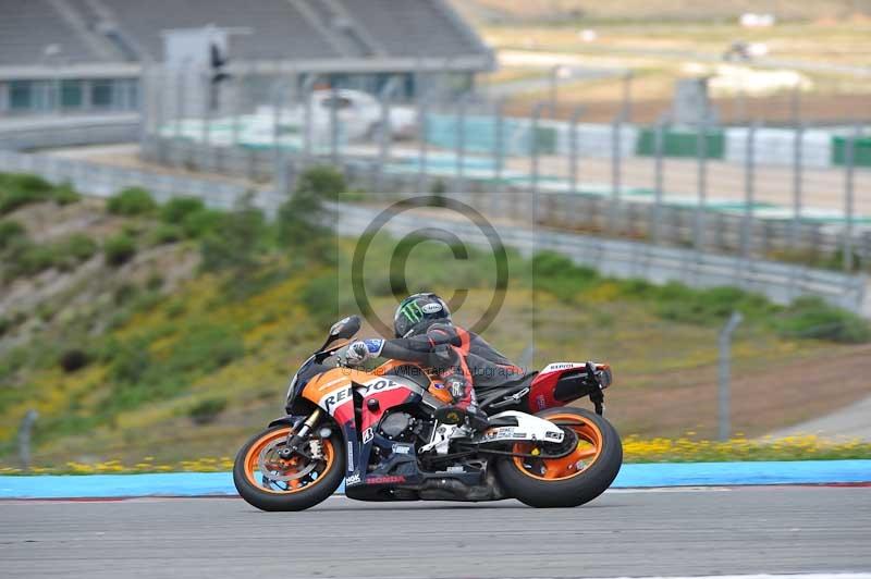 march 2010;motorbikes;no limits;peter wileman photography;portimao;portugal;trackday;trackday digital images