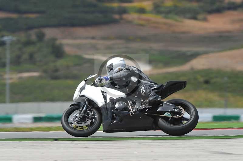 march 2010;motorbikes;no limits;peter wileman photography;portimao;portugal;trackday;trackday digital images