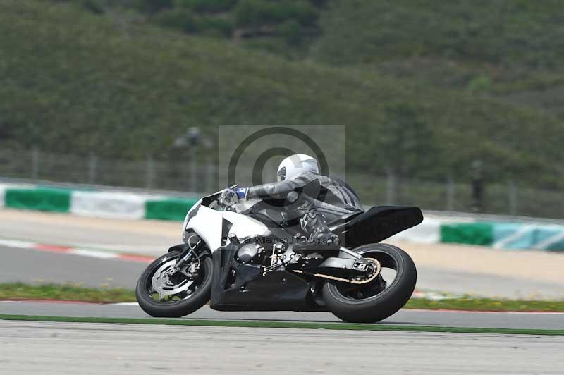 march 2010;motorbikes;no limits;peter wileman photography;portimao;portugal;trackday;trackday digital images