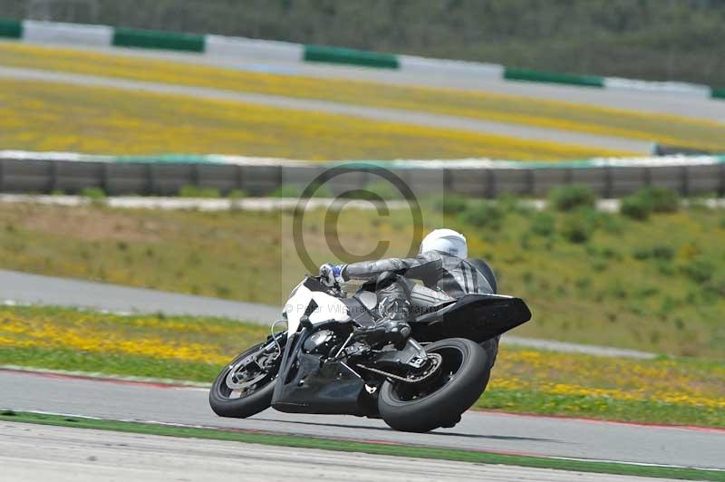 march 2010;motorbikes;no limits;peter wileman photography;portimao;portugal;trackday;trackday digital images