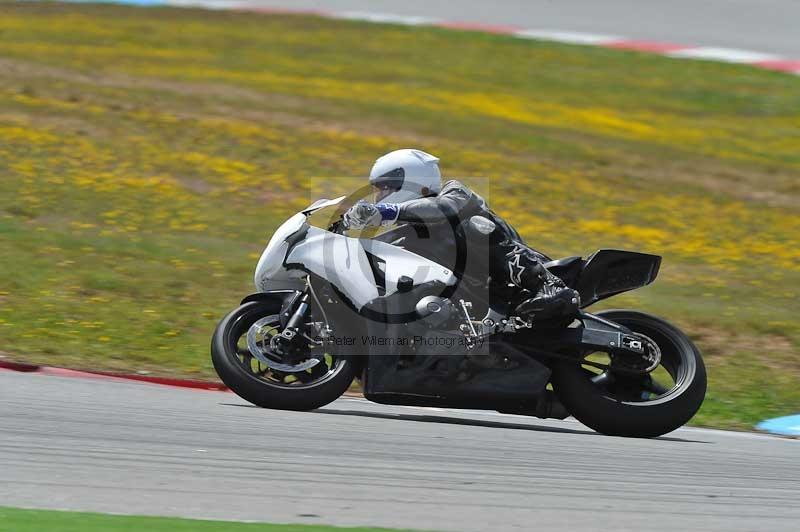 march 2010;motorbikes;no limits;peter wileman photography;portimao;portugal;trackday;trackday digital images