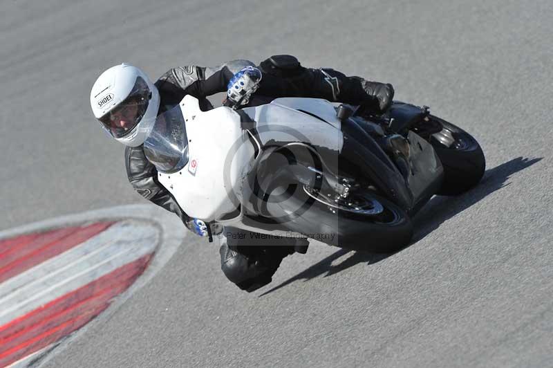 march 2010;motorbikes;no limits;peter wileman photography;portimao;portugal;trackday;trackday digital images