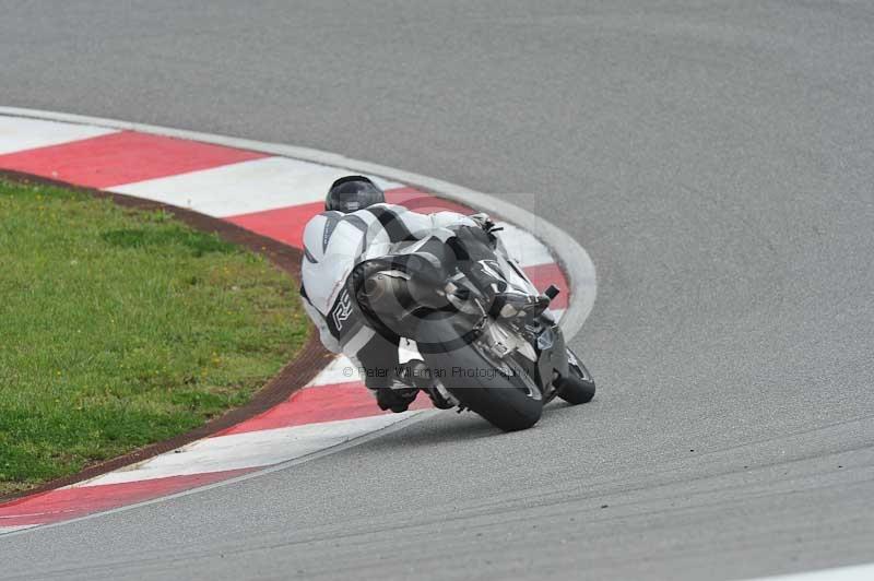 march 2010;motorbikes;no limits;peter wileman photography;portimao;portugal;trackday;trackday digital images