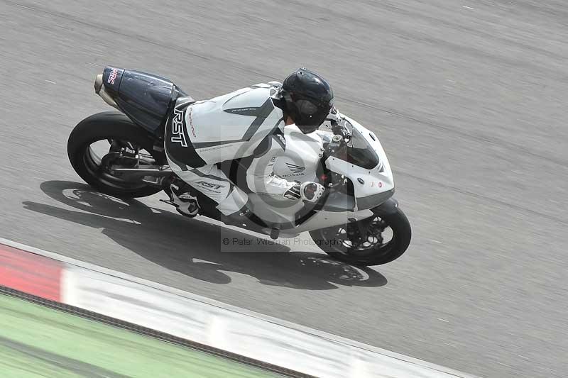 march 2010;motorbikes;no limits;peter wileman photography;portimao;portugal;trackday;trackday digital images