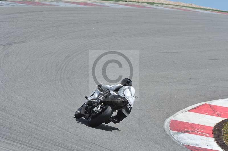 march 2010;motorbikes;no limits;peter wileman photography;portimao;portugal;trackday;trackday digital images