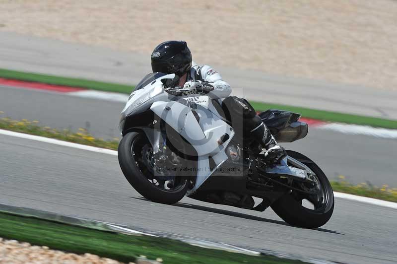 march 2010;motorbikes;no limits;peter wileman photography;portimao;portugal;trackday;trackday digital images