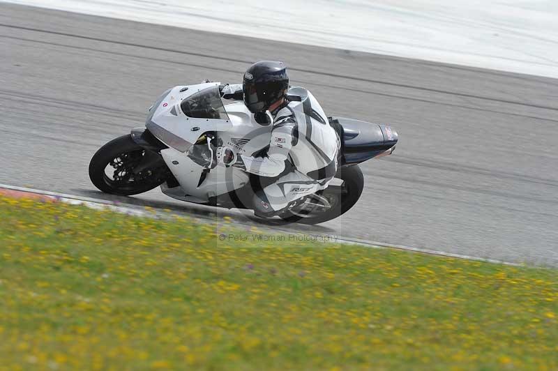 march 2010;motorbikes;no limits;peter wileman photography;portimao;portugal;trackday;trackday digital images