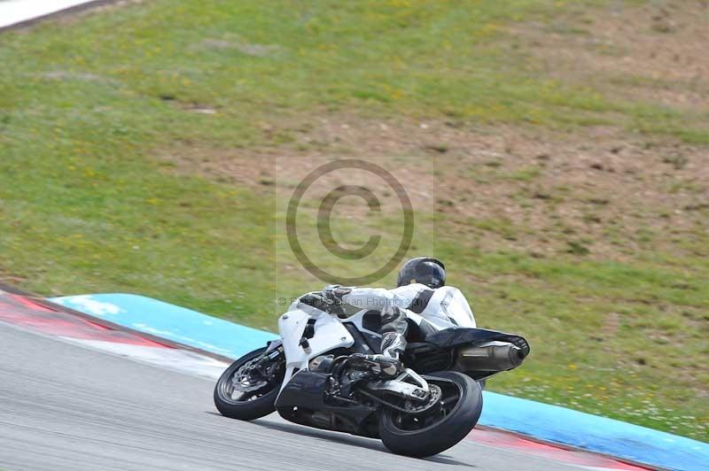 march 2010;motorbikes;no limits;peter wileman photography;portimao;portugal;trackday;trackday digital images