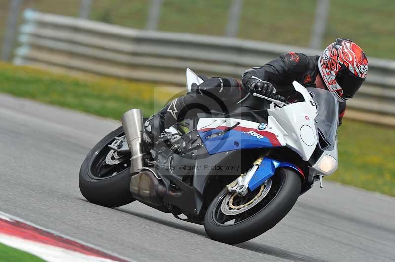 march 2010;motorbikes;no limits;peter wileman photography;portimao;portugal;trackday;trackday digital images