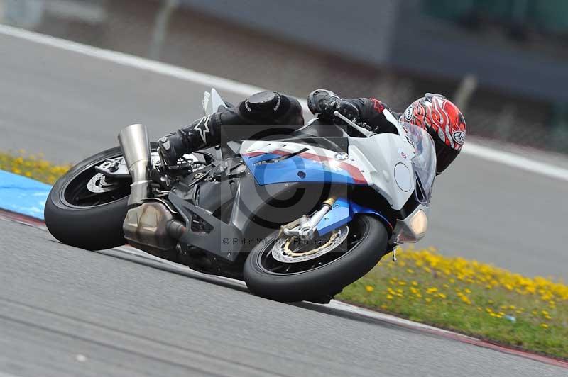 march 2010;motorbikes;no limits;peter wileman photography;portimao;portugal;trackday;trackday digital images