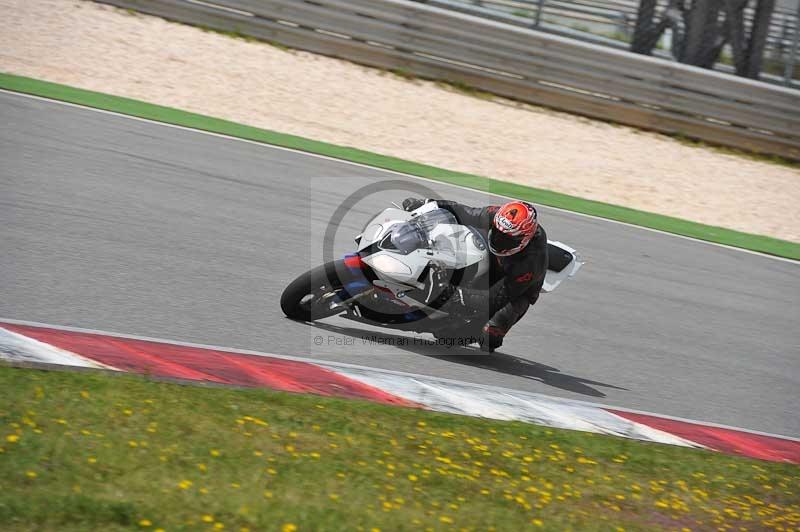 march 2010;motorbikes;no limits;peter wileman photography;portimao;portugal;trackday;trackday digital images