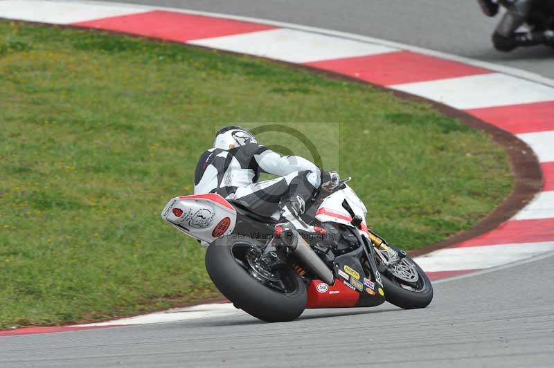 march 2010;motorbikes;no limits;peter wileman photography;portimao;portugal;trackday;trackday digital images