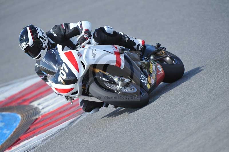 march 2010;motorbikes;no limits;peter wileman photography;portimao;portugal;trackday;trackday digital images