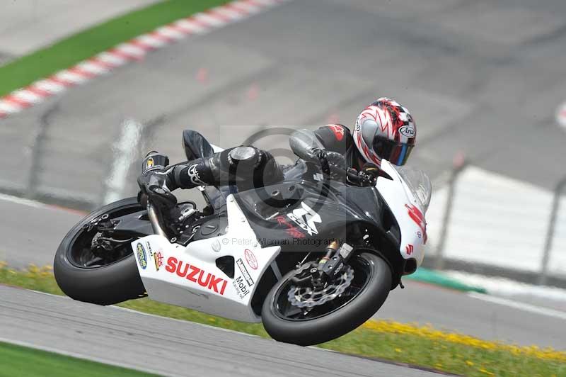 march 2010;motorbikes;no limits;peter wileman photography;portimao;portugal;trackday;trackday digital images