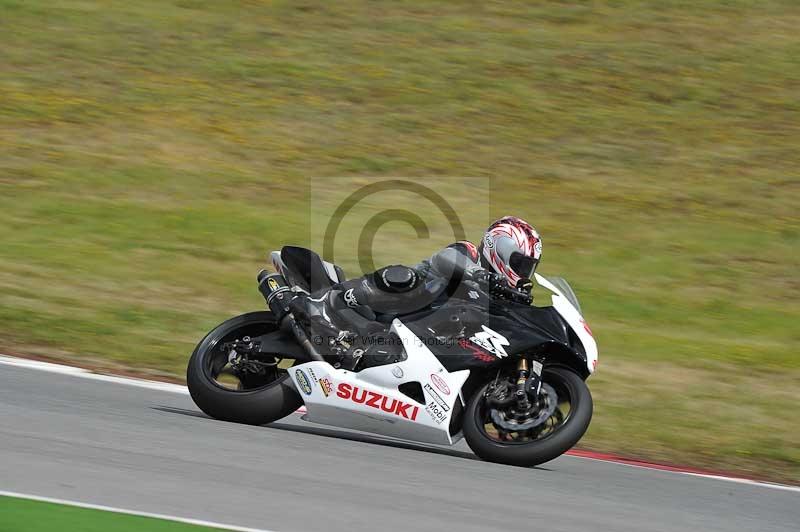 march 2010;motorbikes;no limits;peter wileman photography;portimao;portugal;trackday;trackday digital images