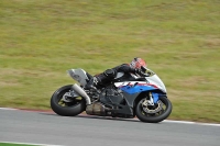 march-2010;motorbikes;no-limits;peter-wileman-photography;portimao;portugal;trackday;trackday-digital-images