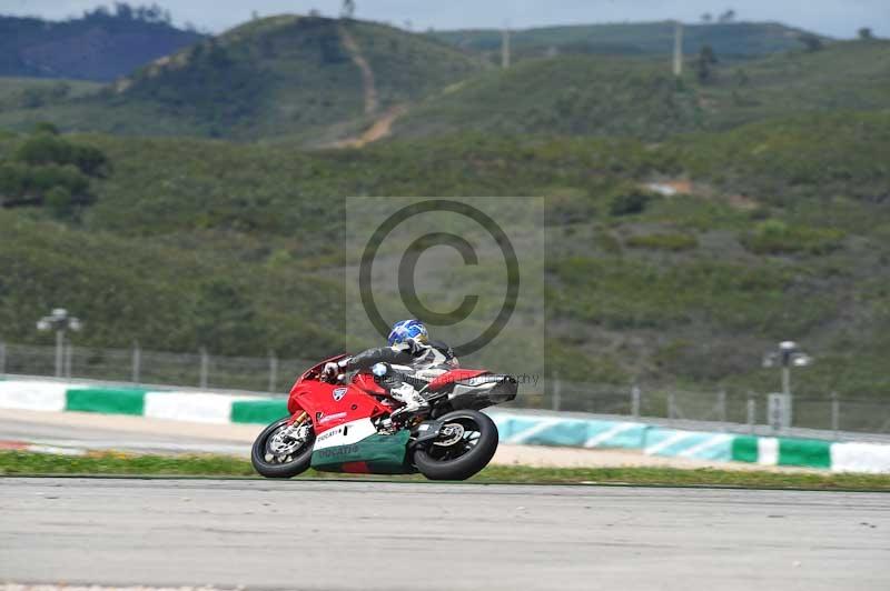 march 2010;motorbikes;no limits;peter wileman photography;portimao;portugal;trackday;trackday digital images