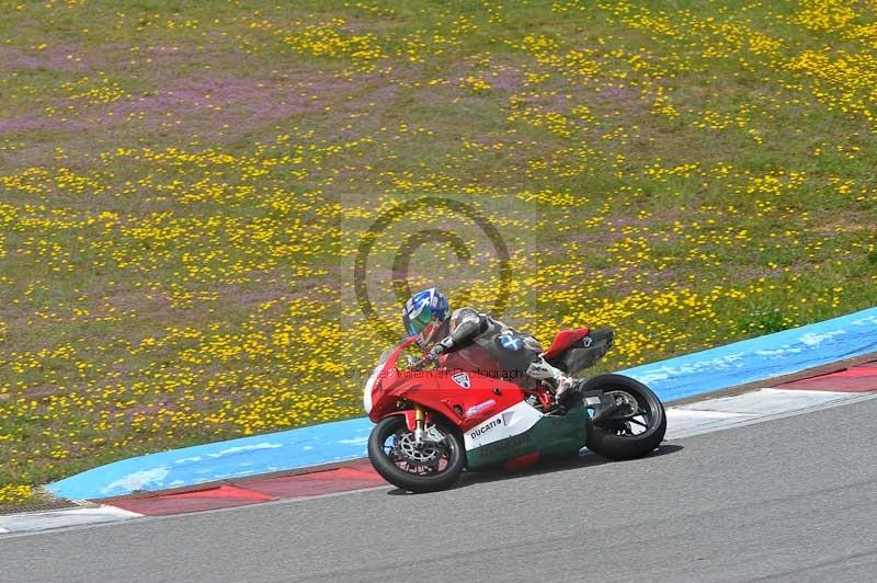 march 2010;motorbikes;no limits;peter wileman photography;portimao;portugal;trackday;trackday digital images