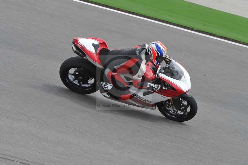 march 2010;motorbikes;no limits;peter wileman photography;portimao;portugal;trackday;trackday digital images