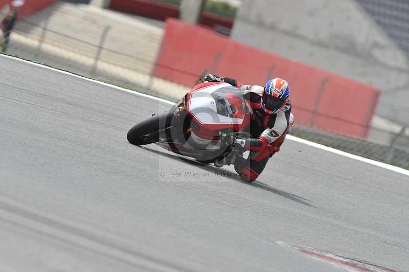 march 2010;motorbikes;no limits;peter wileman photography;portimao;portugal;trackday;trackday digital images