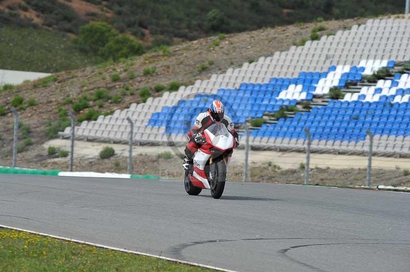 march 2010;motorbikes;no limits;peter wileman photography;portimao;portugal;trackday;trackday digital images