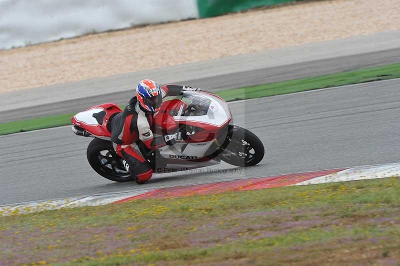 march 2010;motorbikes;no limits;peter wileman photography;portimao;portugal;trackday;trackday digital images