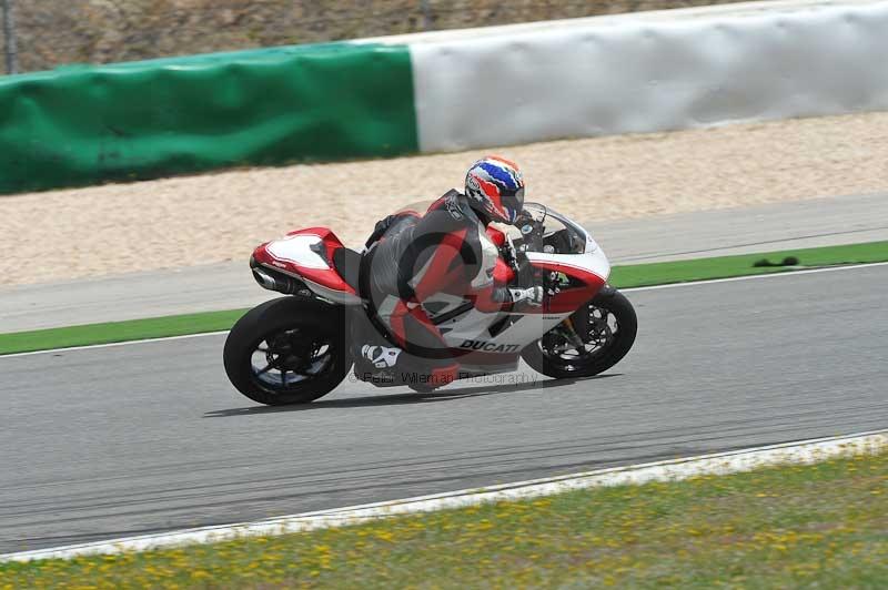 march 2010;motorbikes;no limits;peter wileman photography;portimao;portugal;trackday;trackday digital images