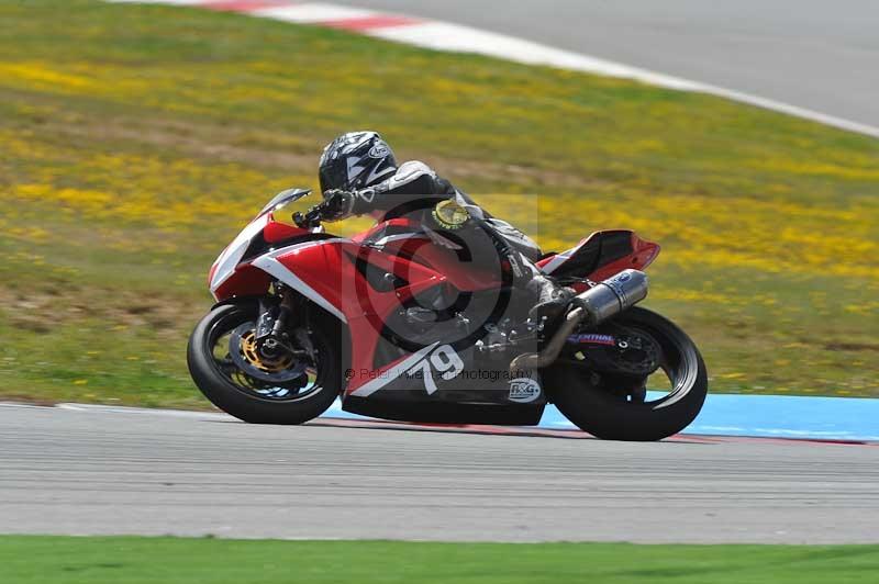 march 2010;motorbikes;no limits;peter wileman photography;portimao;portugal;trackday;trackday digital images