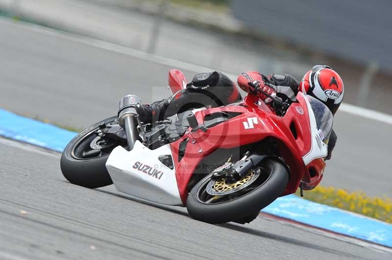 march 2010;motorbikes;no limits;peter wileman photography;portimao;portugal;trackday;trackday digital images