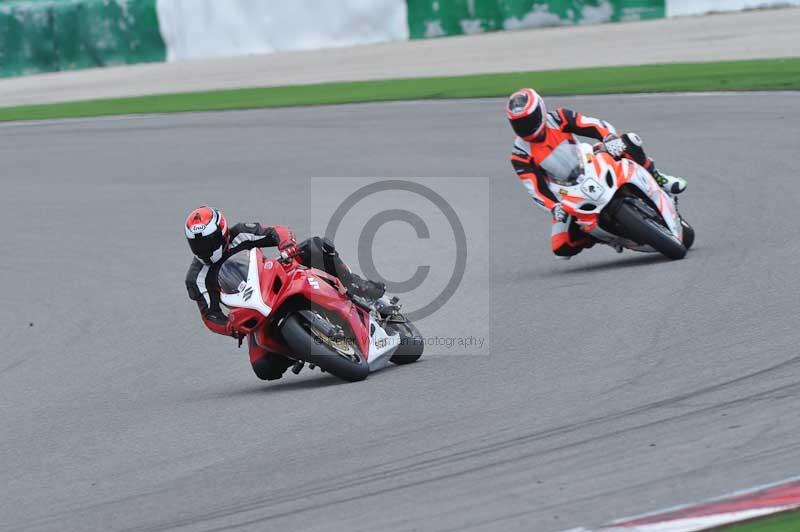 march 2010;motorbikes;no limits;peter wileman photography;portimao;portugal;trackday;trackday digital images