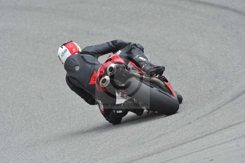 march 2010;motorbikes;no limits;peter wileman photography;portimao;portugal;trackday;trackday digital images