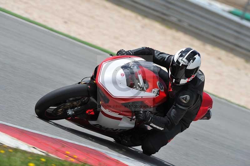 march 2010;motorbikes;no limits;peter wileman photography;portimao;portugal;trackday;trackday digital images