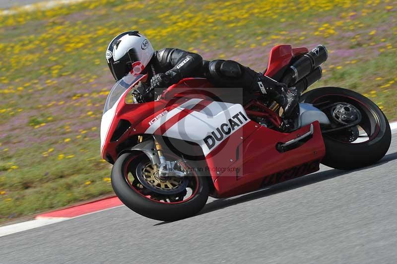 march 2010;motorbikes;no limits;peter wileman photography;portimao;portugal;trackday;trackday digital images