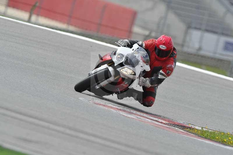 march 2010;motorbikes;no limits;peter wileman photography;portimao;portugal;trackday;trackday digital images