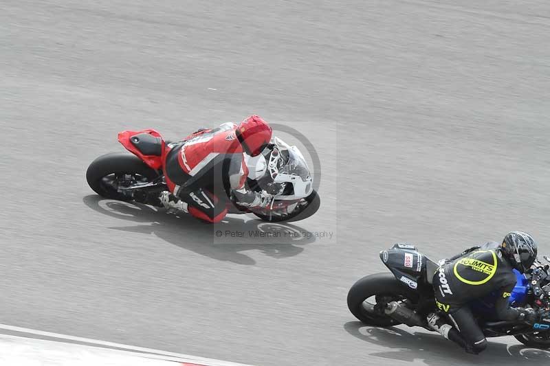 march 2010;motorbikes;no limits;peter wileman photography;portimao;portugal;trackday;trackday digital images