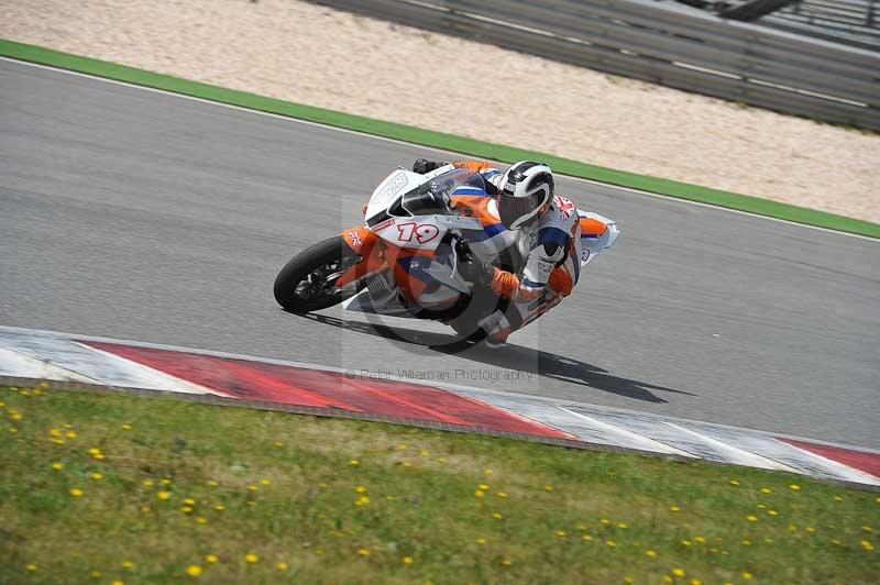 march 2010;motorbikes;no limits;peter wileman photography;portimao;portugal;trackday;trackday digital images