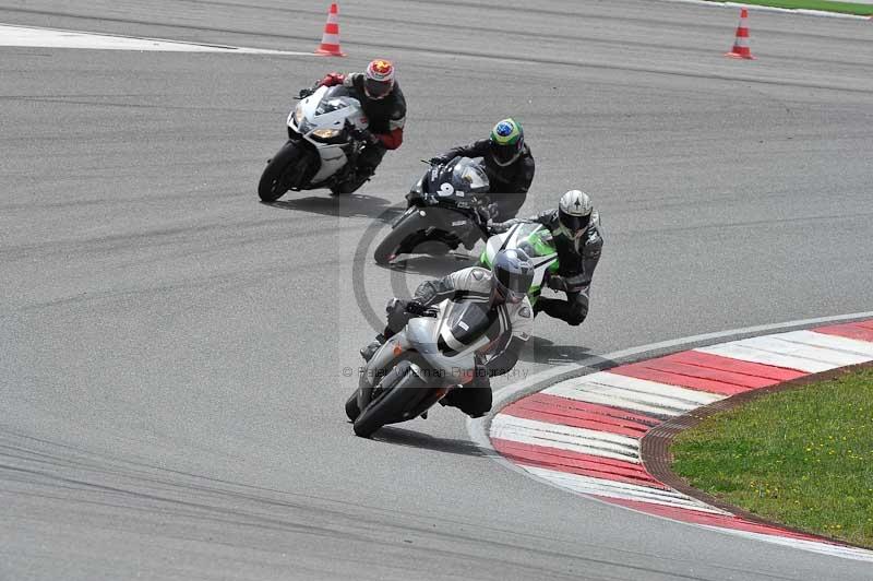 march 2010;motorbikes;no limits;peter wileman photography;portimao;portugal;trackday;trackday digital images