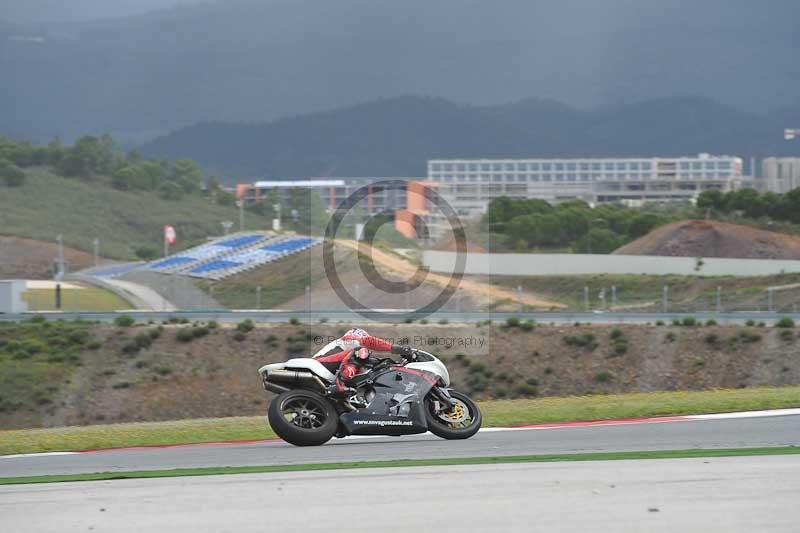 march 2010;motorbikes;no limits;peter wileman photography;portimao;portugal;trackday;trackday digital images