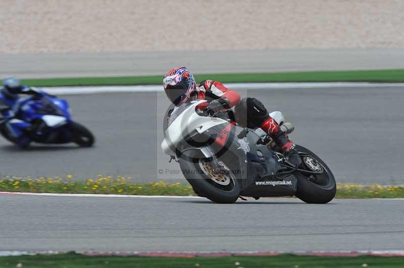 march 2010;motorbikes;no limits;peter wileman photography;portimao;portugal;trackday;trackday digital images