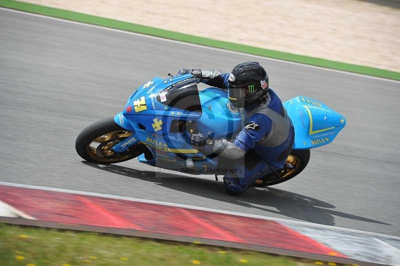 march 2010;motorbikes;no limits;peter wileman photography;portimao;portugal;trackday;trackday digital images