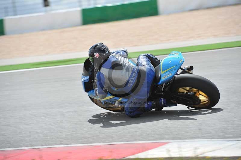 march 2010;motorbikes;no limits;peter wileman photography;portimao;portugal;trackday;trackday digital images