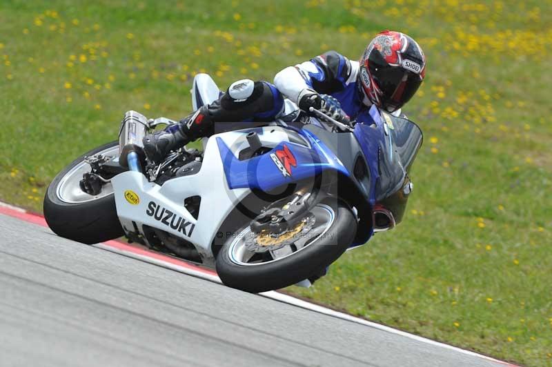 march 2010;motorbikes;no limits;peter wileman photography;portimao;portugal;trackday;trackday digital images