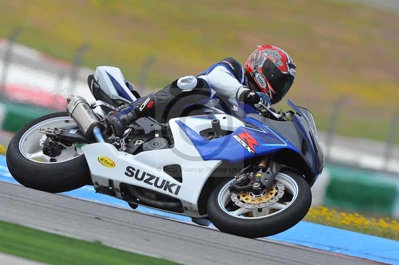 march 2010;motorbikes;no limits;peter wileman photography;portimao;portugal;trackday;trackday digital images