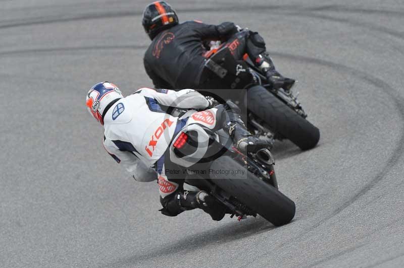 march 2010;motorbikes;no limits;peter wileman photography;portimao;portugal;trackday;trackday digital images