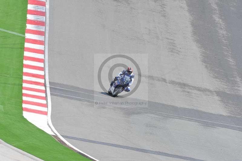 march 2010;motorbikes;no limits;peter wileman photography;portimao;portugal;trackday;trackday digital images