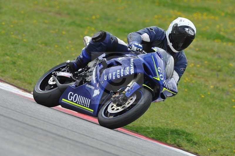 march 2010;motorbikes;no limits;peter wileman photography;portimao;portugal;trackday;trackday digital images