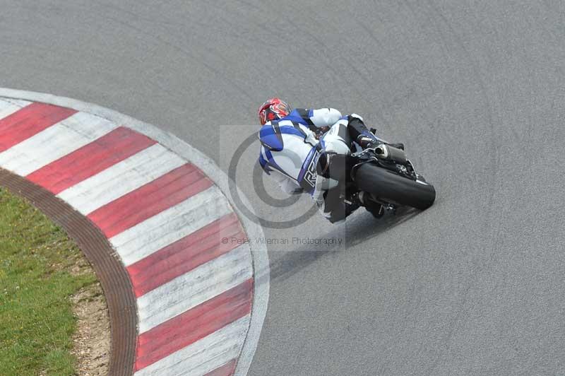 march 2010;motorbikes;no limits;peter wileman photography;portimao;portugal;trackday;trackday digital images