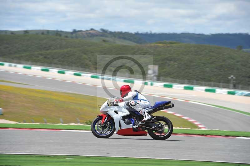 march 2010;motorbikes;no limits;peter wileman photography;portimao;portugal;trackday;trackday digital images