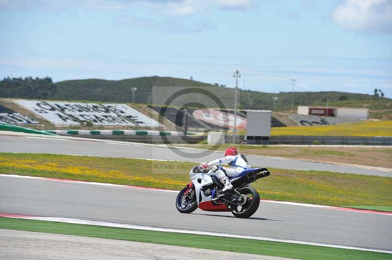 march 2010;motorbikes;no limits;peter wileman photography;portimao;portugal;trackday;trackday digital images