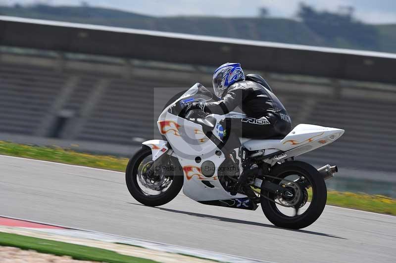 march 2010;motorbikes;no limits;peter wileman photography;portimao;portugal;trackday;trackday digital images